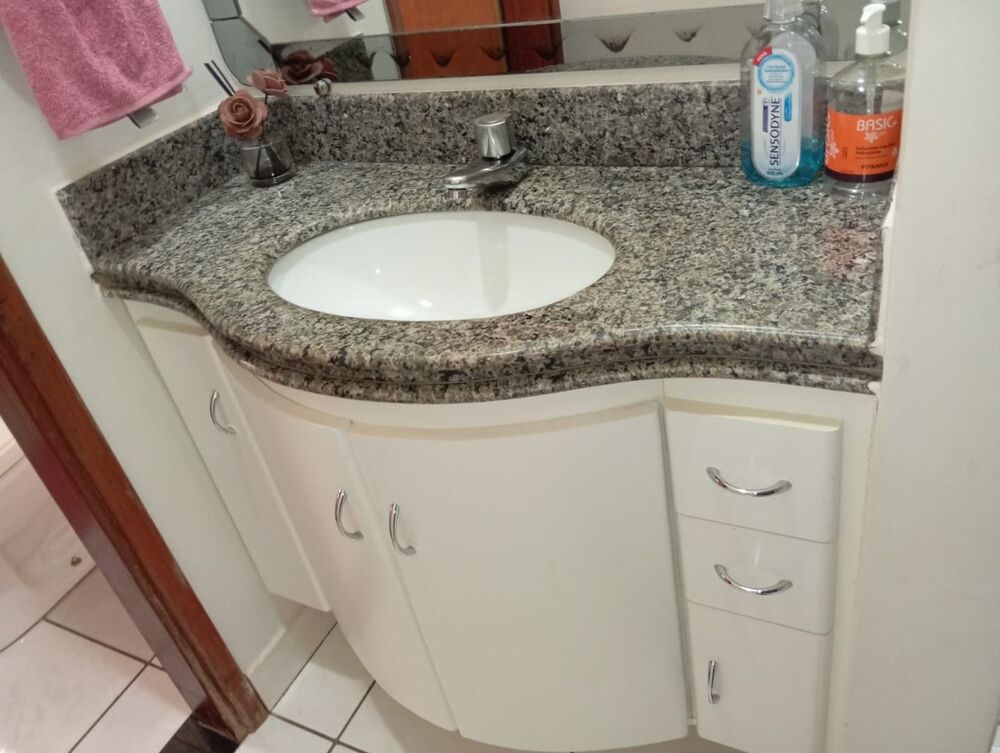 Casa à venda com 3 quartos, 240m² - Foto 3