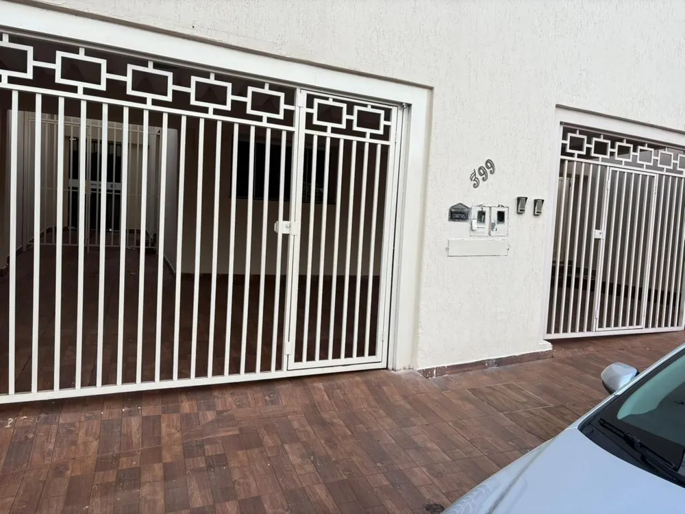 Casa, 3 quartos, 296 m² - Foto 1