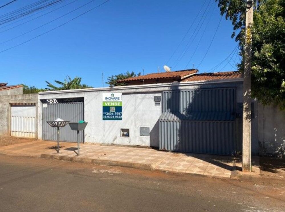 Casa à venda com 2 quartos, 250M2 - Foto 1