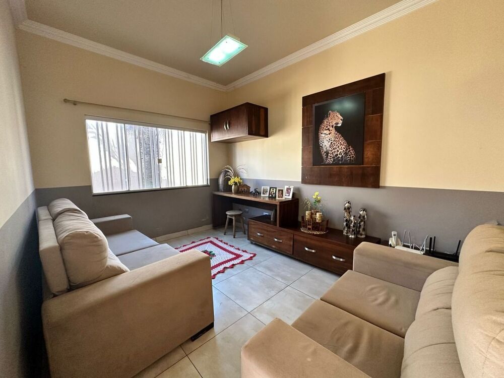 Casa à venda com 4 quartos, 206m² - Foto 4