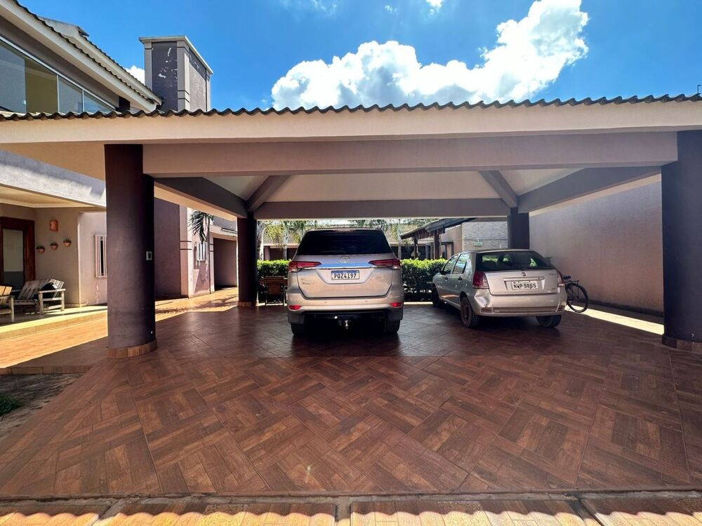 Casa à venda com 4 quartos, 206m² - Foto 3