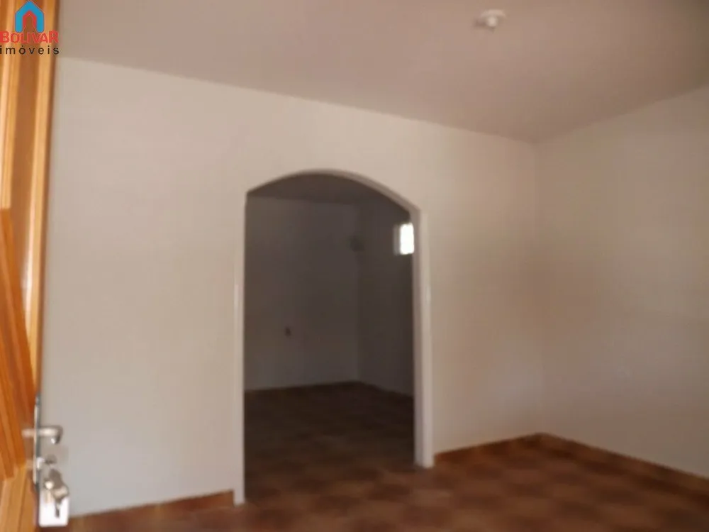 Casa, 4 quartos, 222 m² - Foto 3