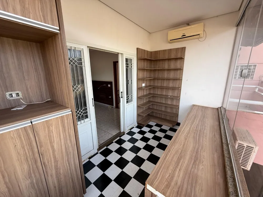 Casa, 3 quartos, 295 m² - Foto 5