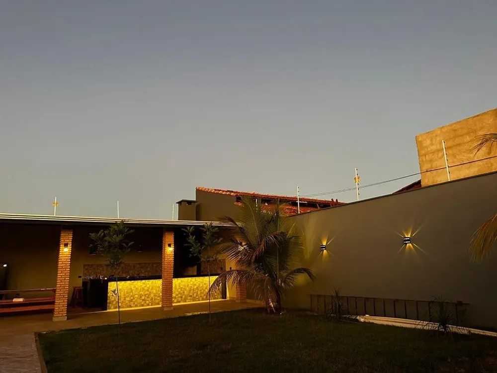 Casa, 1 quarto, 250 m² - Foto 3