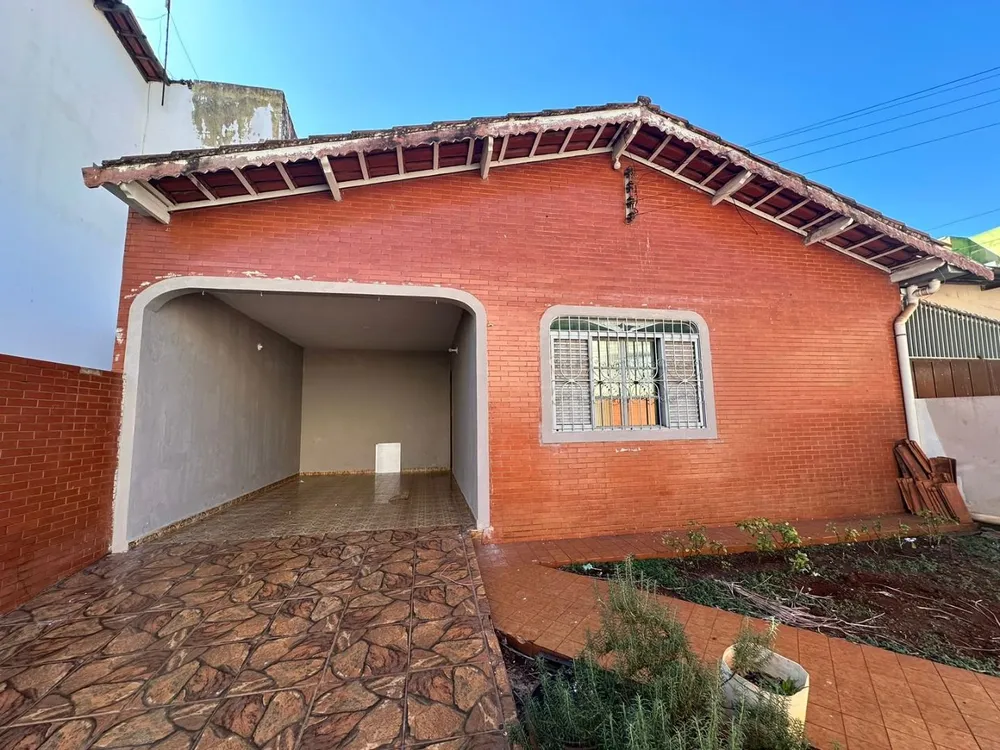 Casa, 4 quartos, 273 m² - Foto 1