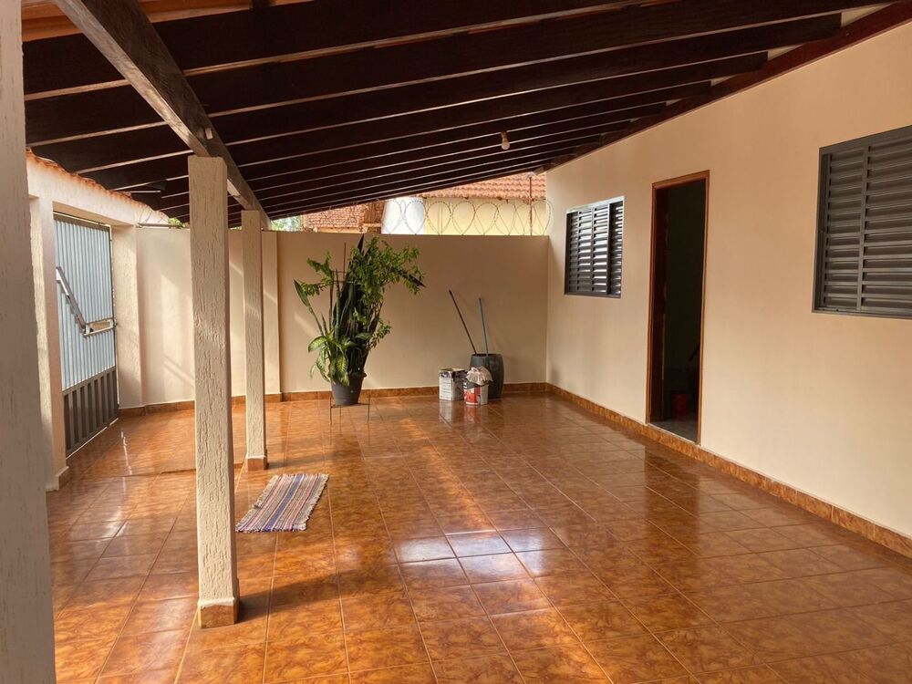 Casa, 3 quartos, 250 m² - Foto 2