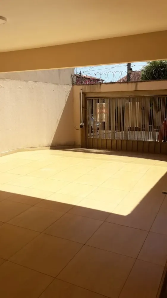 Casa, 3 quartos, 330 m² - Foto 1
