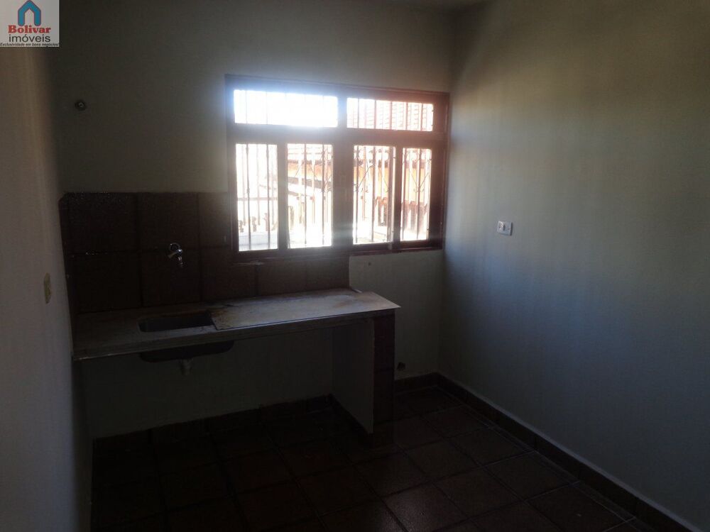 Apartamento para alugar com 3 quartos, 12m² - Foto 3