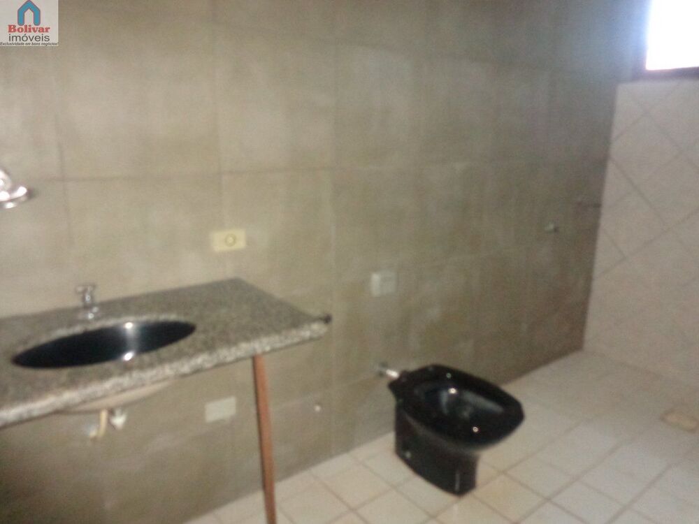 Apartamento para alugar com 3 quartos, 12m² - Foto 11