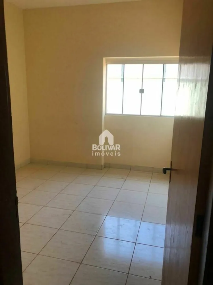 Casa, 3 quartos, 250 m² - Foto 4