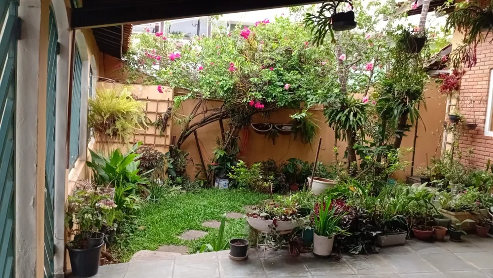 Casa, 5 quartos, 333 m² - Foto 2