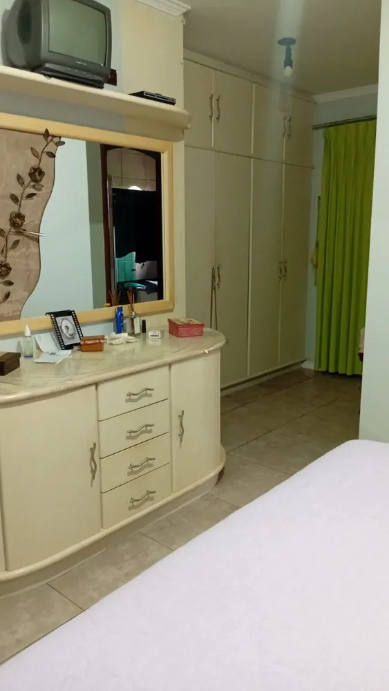 Casa, 5 quartos, 333 m² - Foto 4