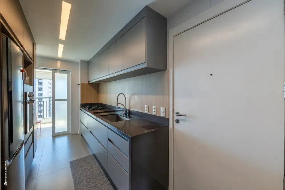 Apartamento, 3 quartos, 213 m² - Foto 2
