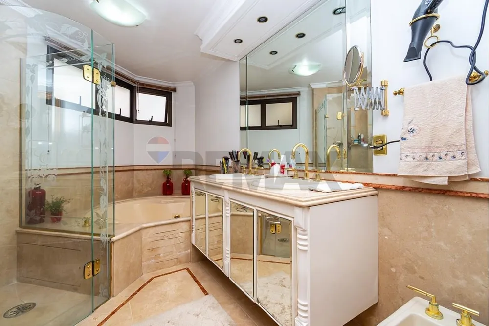 Apartamento, 4 quartos, 276 m² - Foto 1