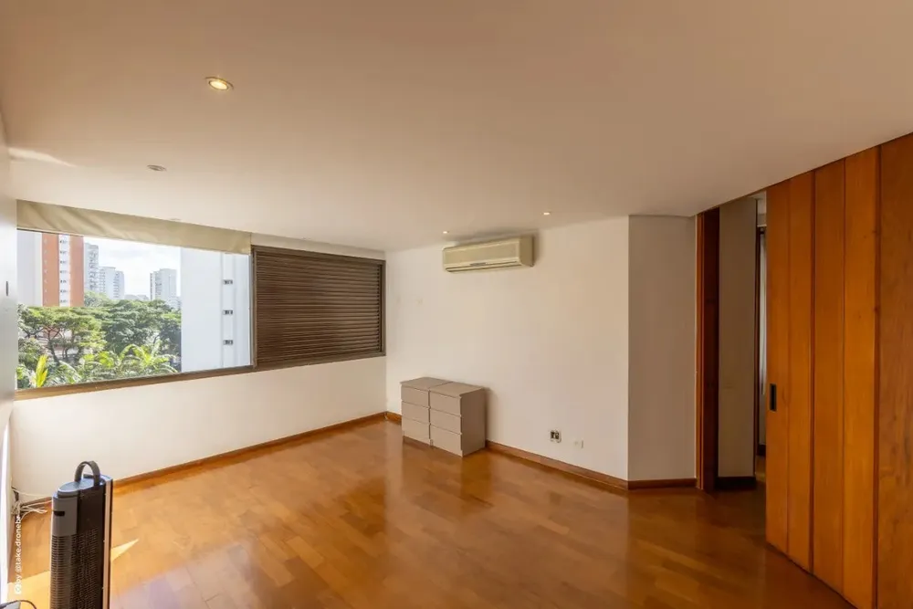 Apartamento, 4 quartos, 303 m² - Foto 2