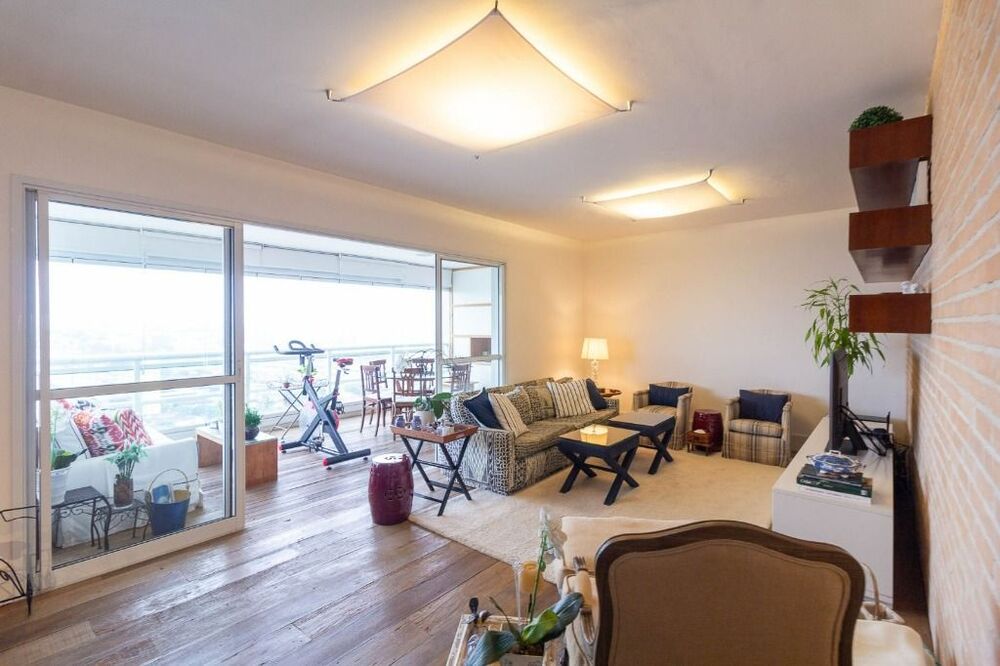 Apartamento, 3 quartos, 158 m² - Foto 1