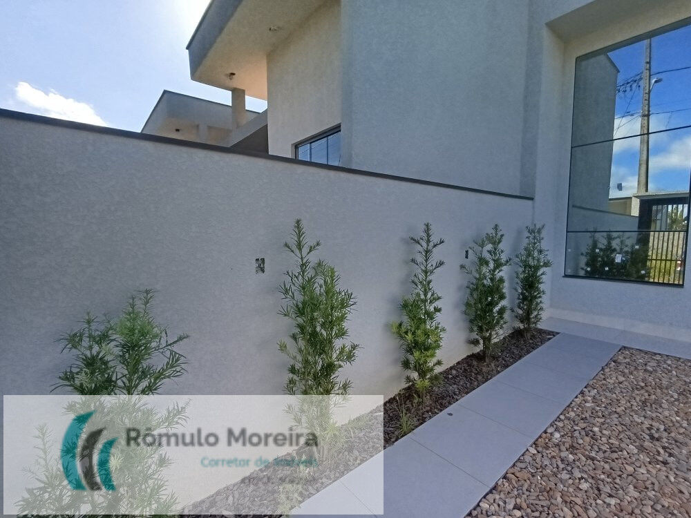 Casa à venda com 3 quartos, 90m² - Foto 4