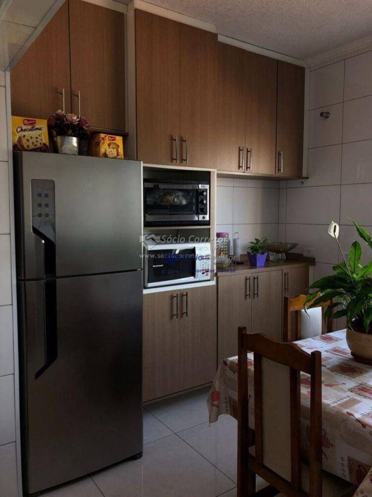 Casa, 5 quartos, 217 m² - Foto 1