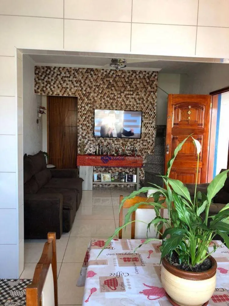 Casa, 5 quartos, 217 m² - Foto 2