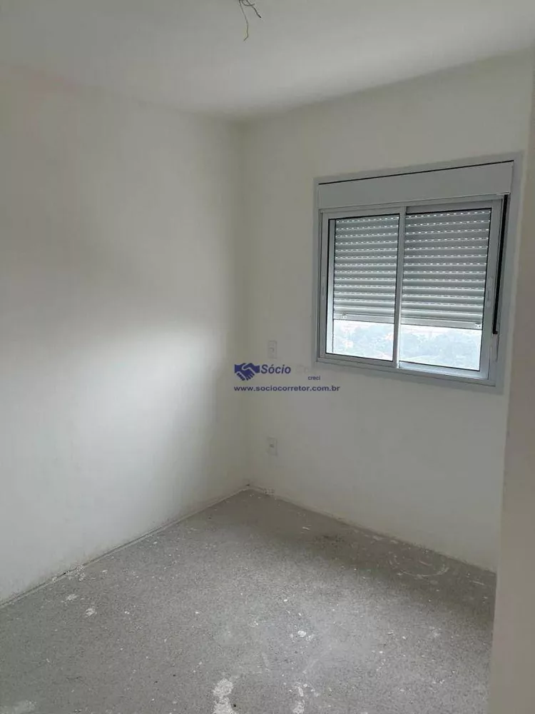 Apartamento à venda com 3 quartos, 73m² - Foto 2