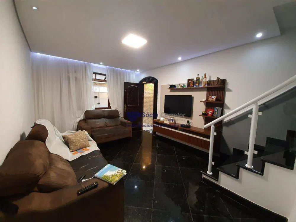 Sobrado, 3 quartos, 174 m² - Foto 2