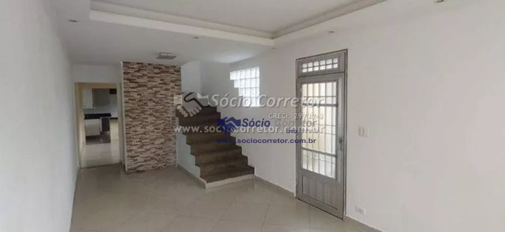 Casa à venda com 3 quartos, 125m² - Foto 1