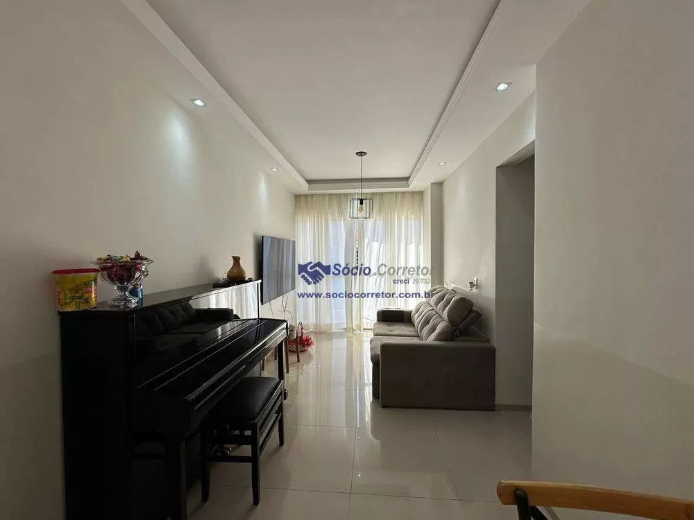 Apartamento à venda com 3 quartos, 64m² - Foto 2