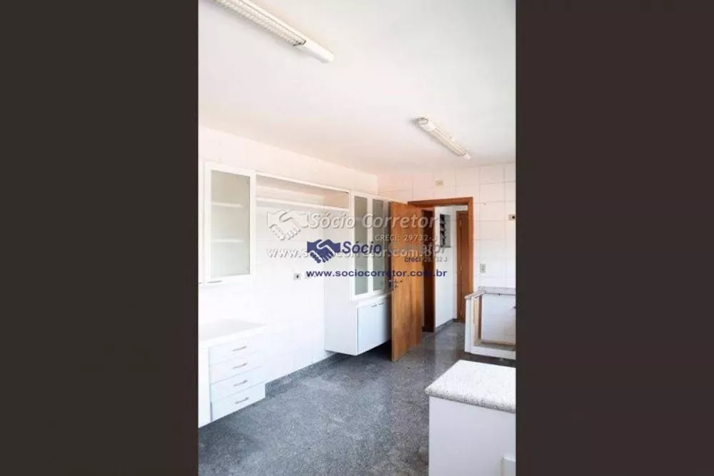 Apartamento à venda com 4 quartos, 190m² - Foto 11