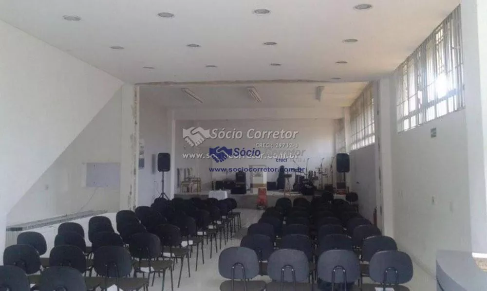 Prédio Inteiro para alugar, 870m² - Foto 2