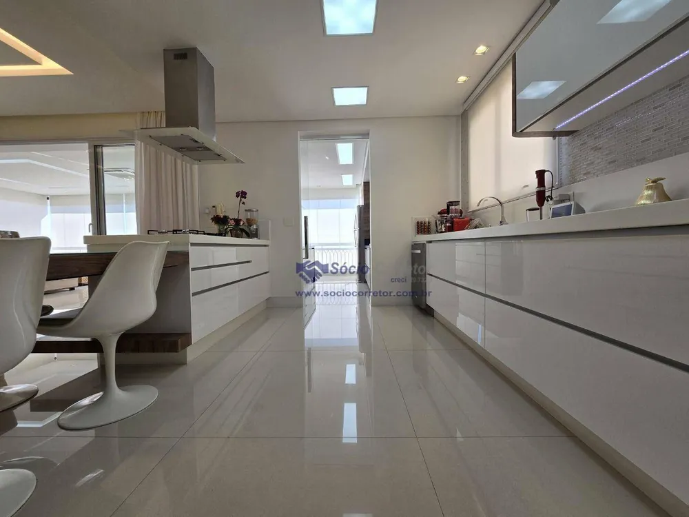 Apartamento, 3 quartos, 202 m² - Foto 9