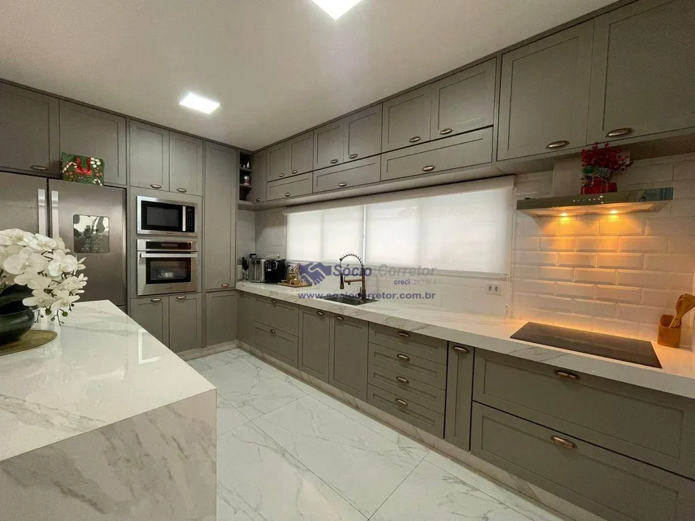 Sobrado, 4 quartos, 300 m² - Foto 4