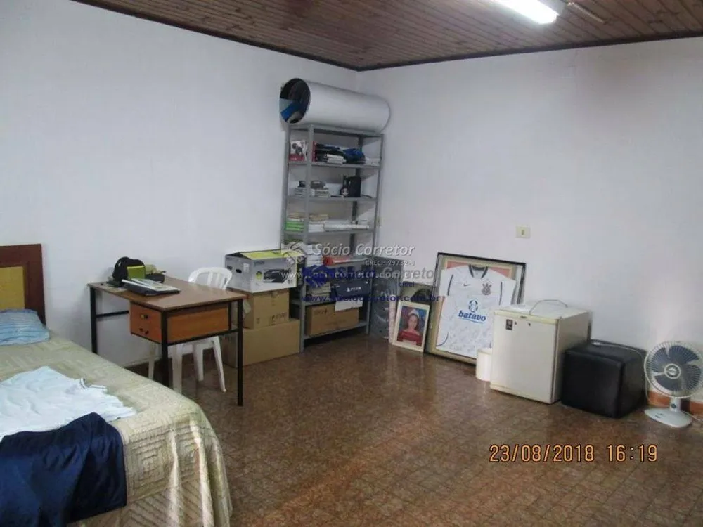 Casa, 3 quartos, 240 m² - Foto 17