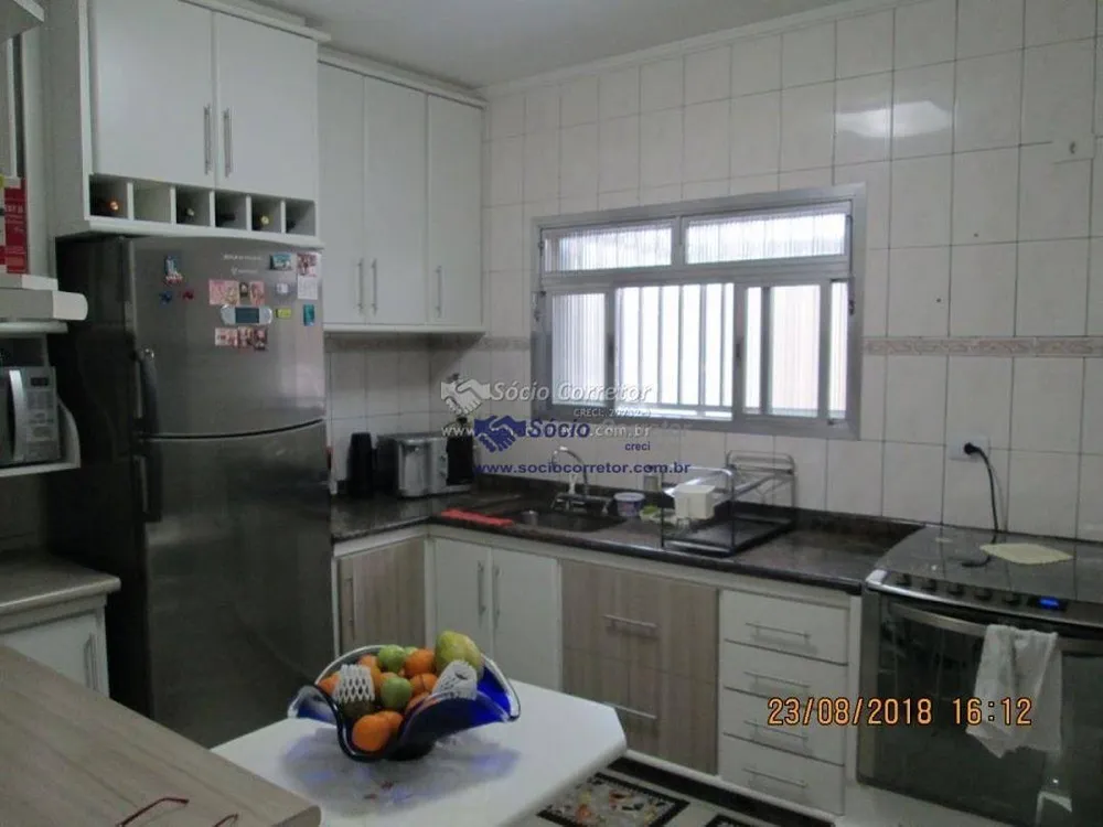 Casa, 3 quartos, 240 m² - Foto 4