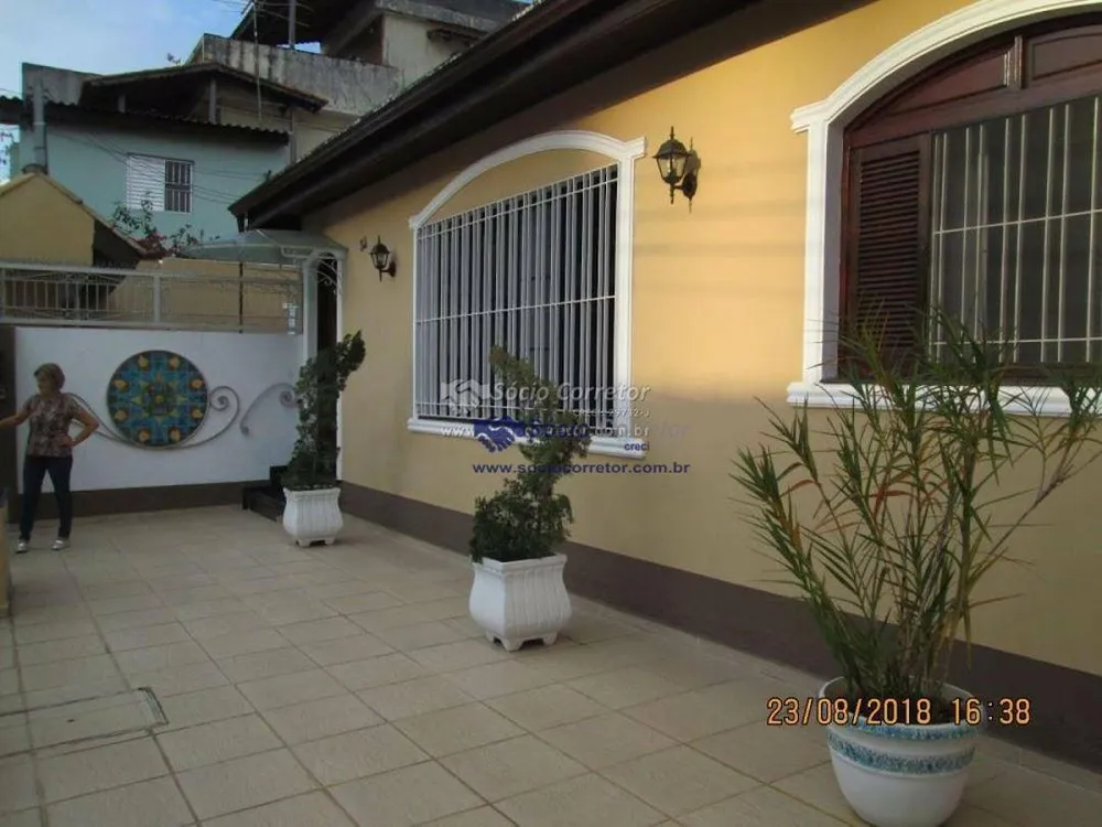Casa, 3 quartos, 240 m² - Foto 15