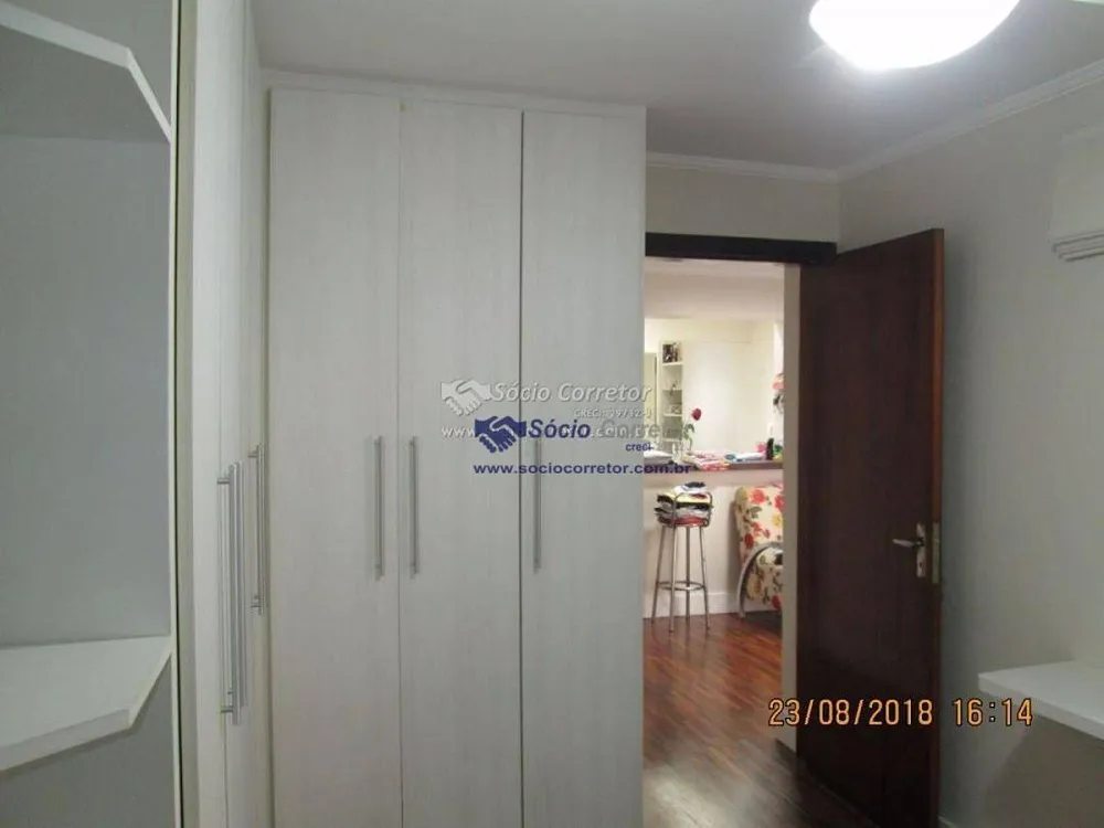 Casa, 3 quartos, 240 m² - Foto 14