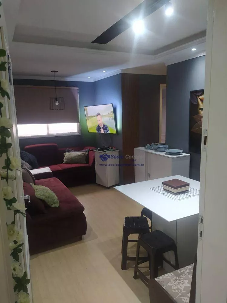 Apartamento à venda com 2 quartos, 50m² - Foto 4