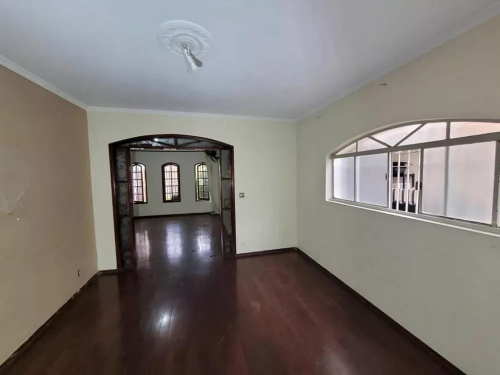 Sobrado à venda com 3 quartos, 250m² - Foto 8