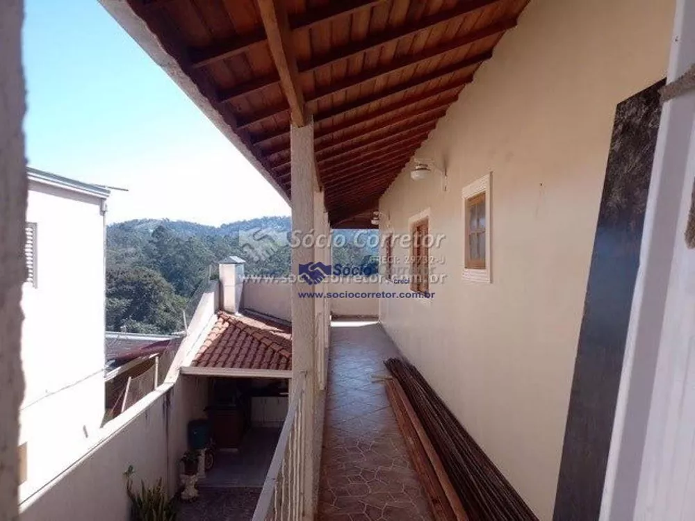 Casa à venda com 3 quartos, 248m² - Foto 6