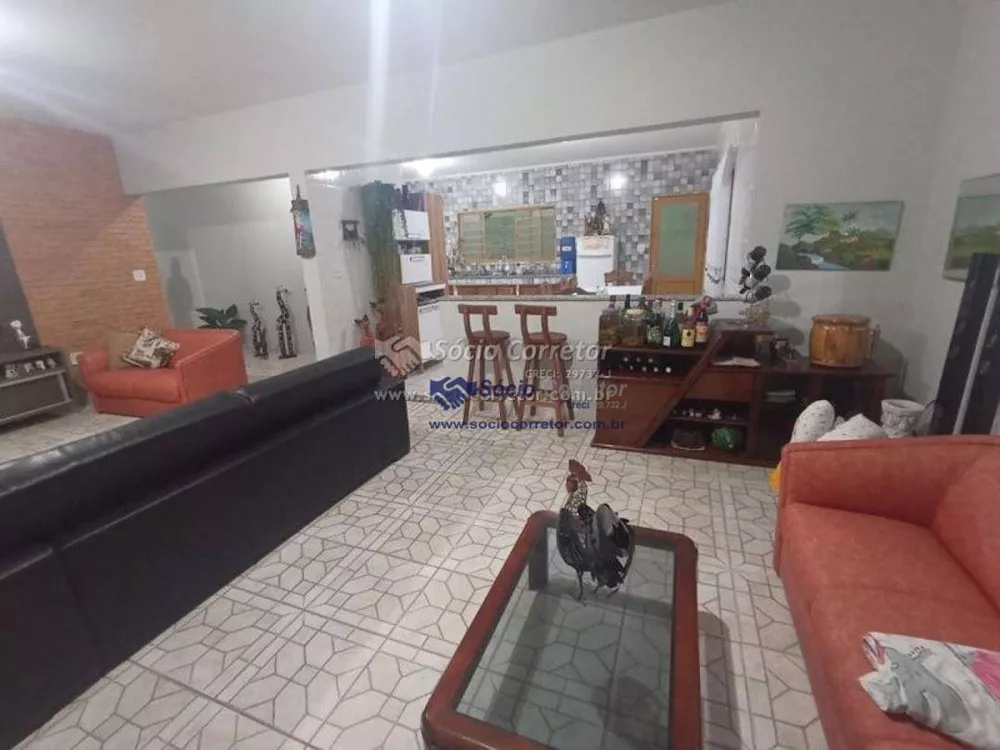 Chácara à venda com 4 quartos, 600m² - Foto 10