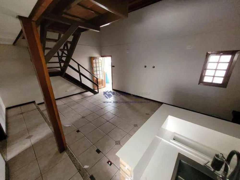 Sobrado, 2 quartos, 200 m² - Foto 2