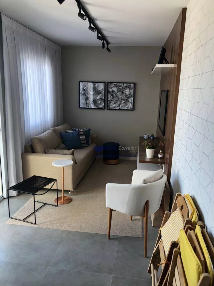 Apartamento à venda com 2 quartos, 77m² - Foto 2