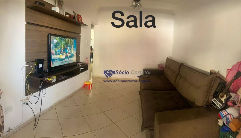 Casa à venda com 2 quartos, 135m² - Foto 2