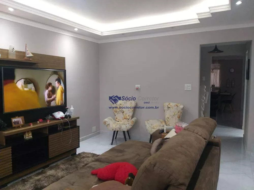 Sobrado à venda com 3 quartos, 315m² - Foto 1