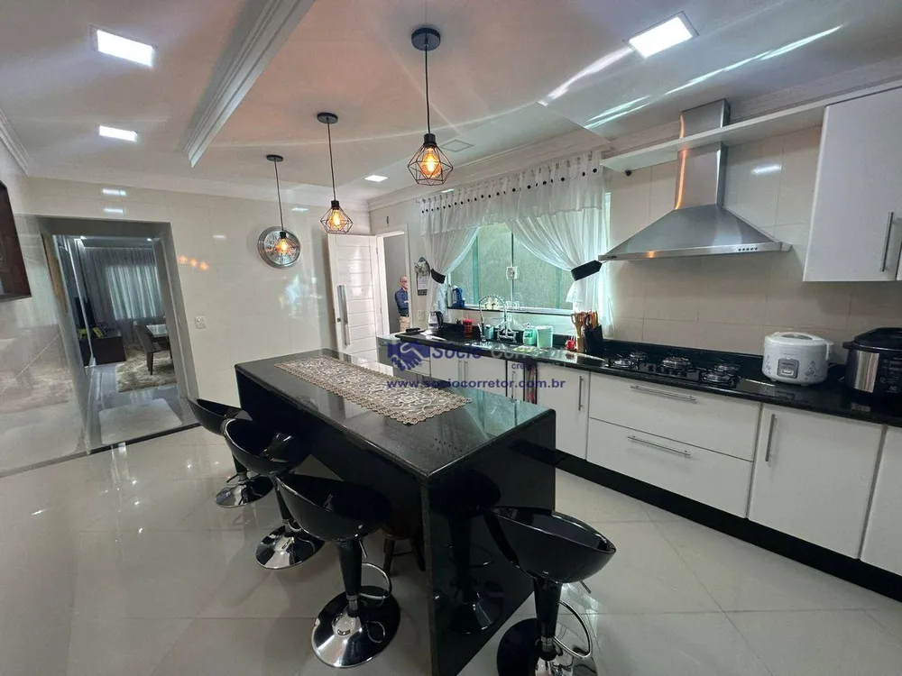 Sobrado, 3 quartos, 220 m² - Foto 13