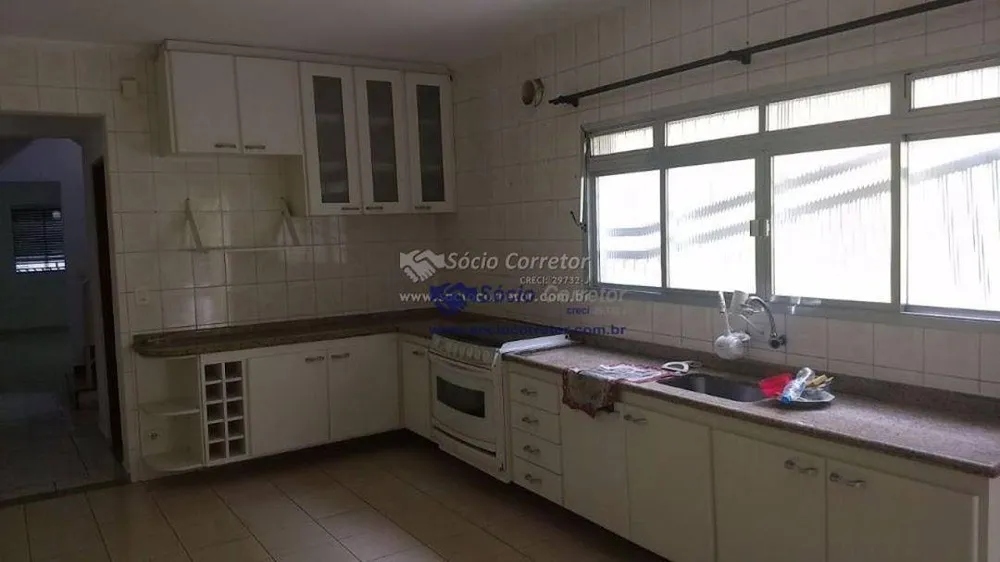 Sobrado, 3 quartos, 190 m² - Foto 1