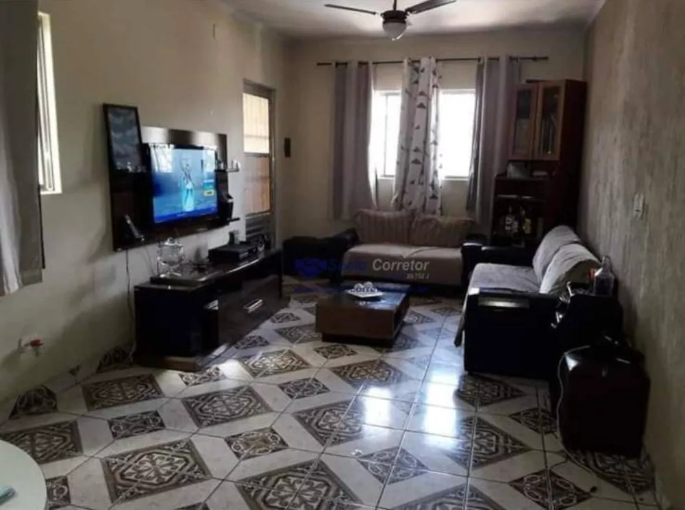 Sobrado à venda com 3 quartos, 210m² - Foto 4