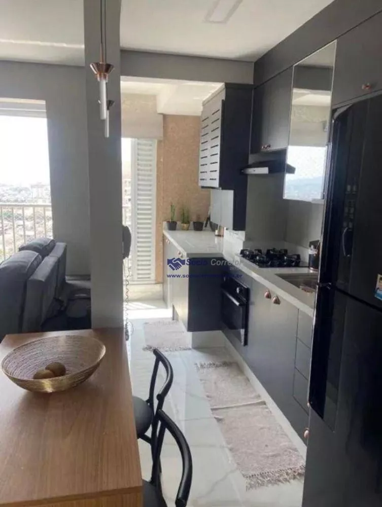 Apartamento à venda com 2 quartos, 43m² - Foto 3