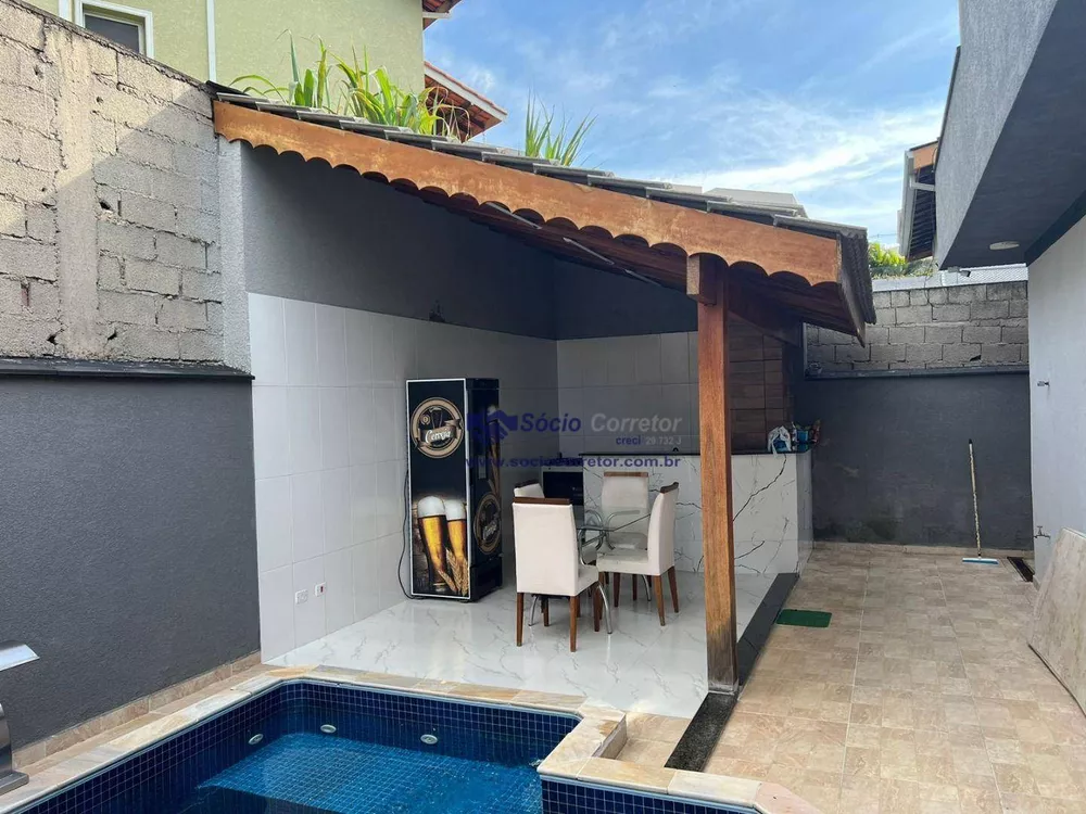 Casa de Condomínio à venda com 3 quartos, 150m² - Foto 2