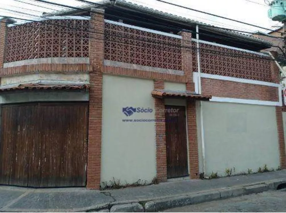 Sobrado à venda com 2 quartos, 135m² - Foto 2