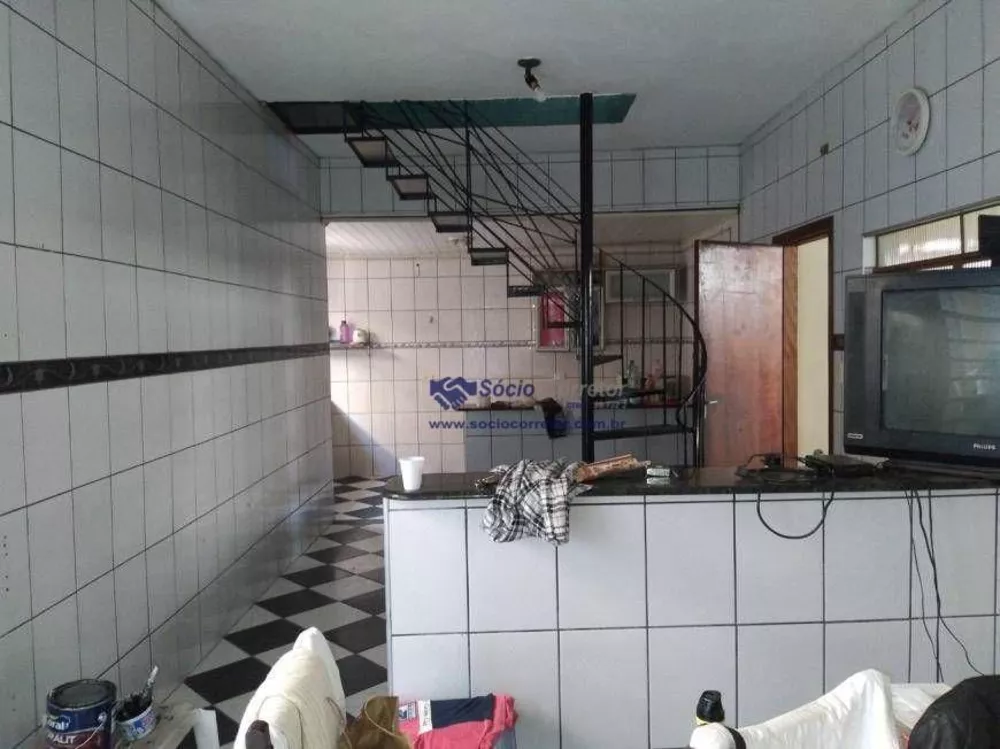 Sobrado à venda com 2 quartos, 135m² - Foto 6